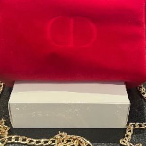 Dior Red ‘Velvet’ Beauty Crossbody Bag